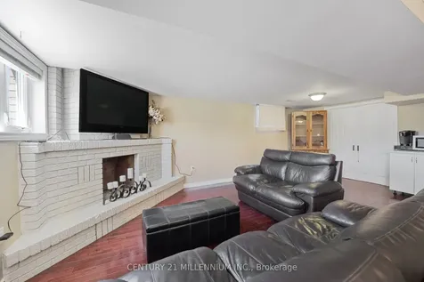 7 Coles Street Barrie ON L4N 5W5