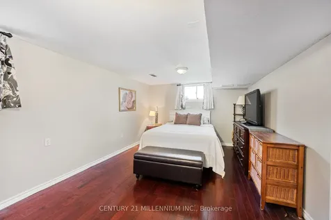 7 Coles Street Barrie ON L4N 5W5