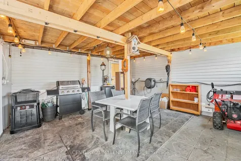 7 Coles Street Barrie ON L4N 5W5