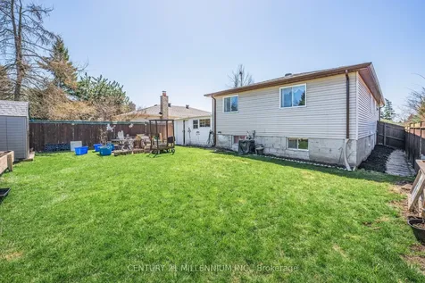 7 Coles Street Barrie ON L4N 5W5