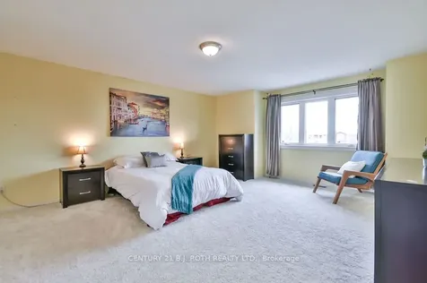 26 Tunbridge Road Barrie ON L4M 6S8