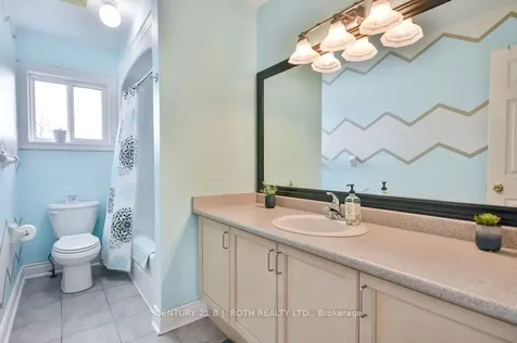 26 Tunbridge Road Barrie ON L4M 6S8