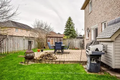 26 Tunbridge Road Barrie ON L4M 6S8