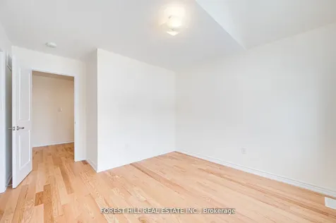 45 Prudhoe Terrace Barrie ON L9S 2Z8