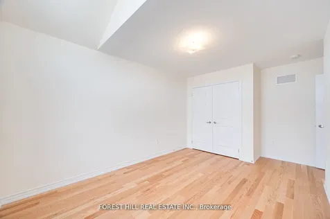 45 Prudhoe Terrace Barrie ON L9S 2Z8