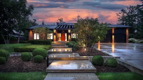 1 Forestwood Lane Barrie ON L4N 7S5