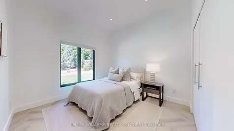 1 Forestwood Lane Barrie ON L4N 7S5