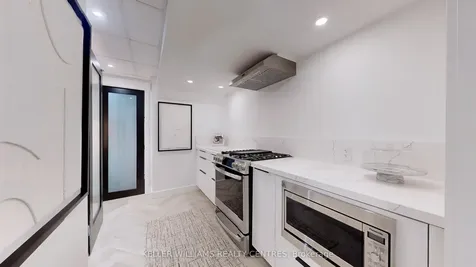 1 Forestwood Lane Barrie ON L4N 7S5