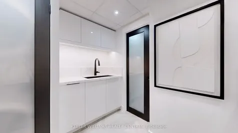 1 Forestwood Lane Barrie ON L4N 7S5