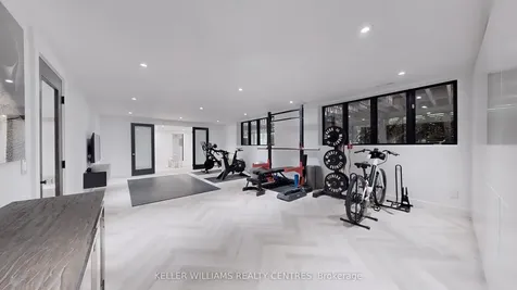 1 Forestwood Lane Barrie ON L4N 7S5