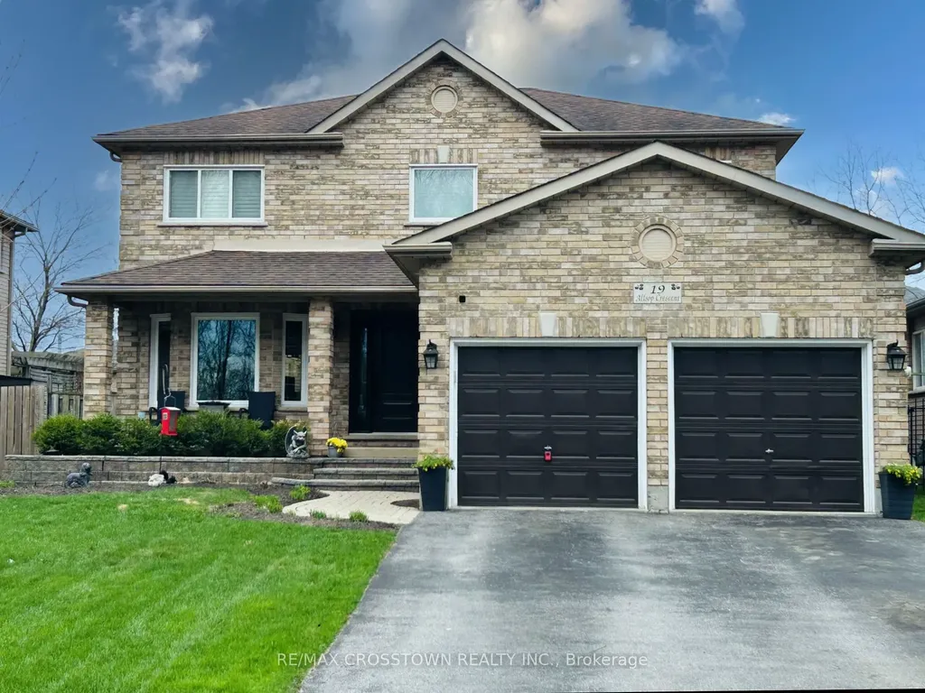 19 Allsop Crescent Barrie ON L4N 8T6