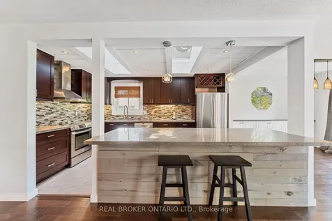 200 Hickory Lane Barrie ON L4N 4J8