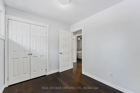 200 Hickory Lane Barrie ON L4N 4J8