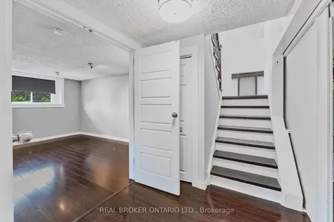 200 Hickory Lane Barrie ON L4N 4J8