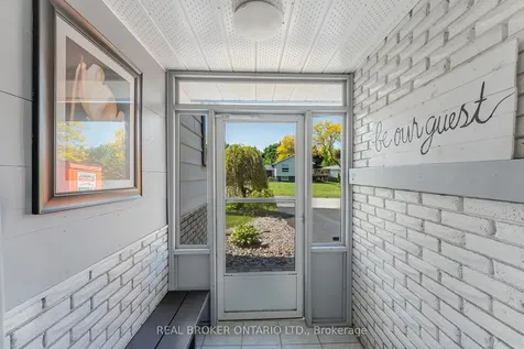 200 Hickory Lane Barrie ON L4N 4J8