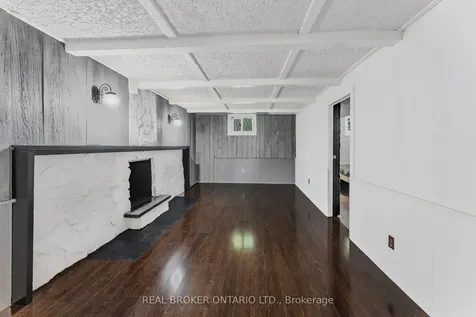 200 Hickory Lane Barrie ON L4N 4J8