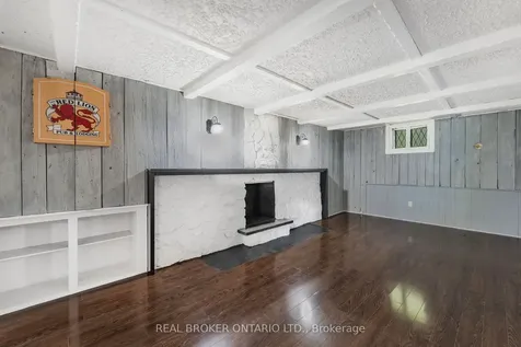 200 Hickory Lane Barrie ON L4N 4J8