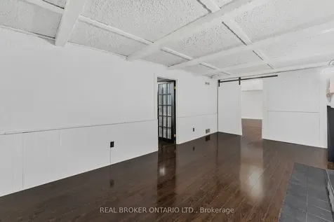 200 Hickory Lane Barrie ON L4N 4J8