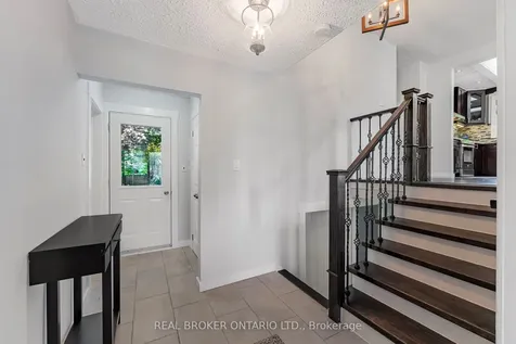 200 Hickory Lane Barrie ON L4N 4J8