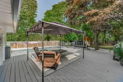 200 Hickory Lane Barrie ON L4N 4J8