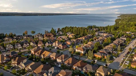 33 Royal Park Boulevard Barrie ON L4N 6M8