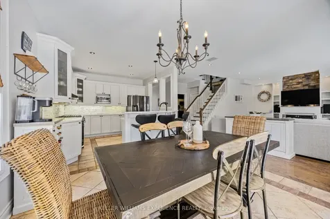 25 Regalia Way Barrie ON L4M 7H7