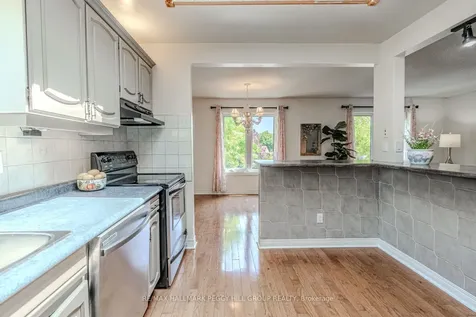 20 Shelley Lane Barrie ON L4N 4X8