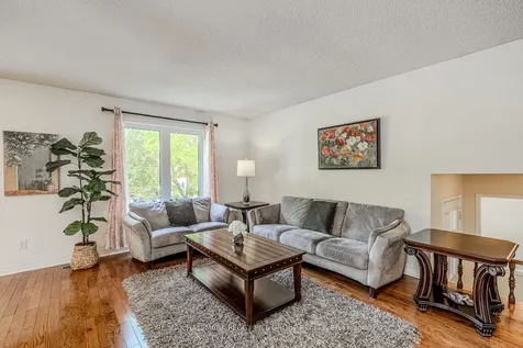 20 Shelley Lane Barrie ON L4N 4X8