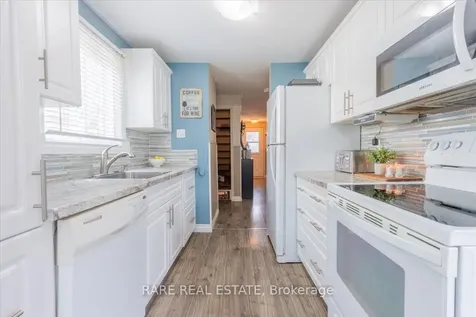 12B Janice Drive Barrie ON L4N 5Y2