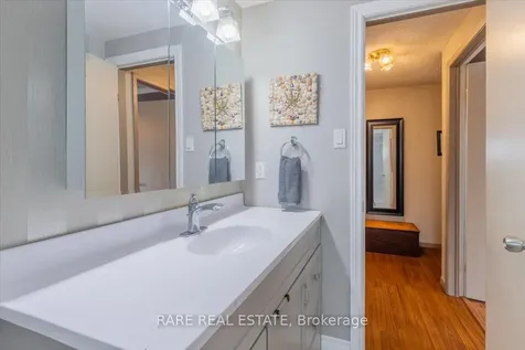 12B Janice Drive Barrie ON L4N 5Y2