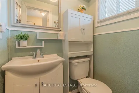 12B Janice Drive Barrie ON L4N 5Y2