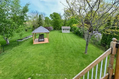 107 Huronia Road Barrie ON L4N 4G1