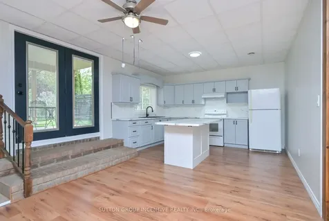 107 Huronia Road Barrie ON L4N 4G1