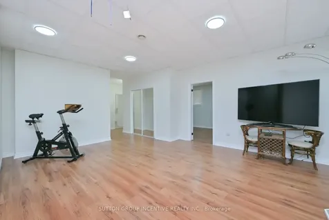 107 Huronia Road Barrie ON L4N 4G1