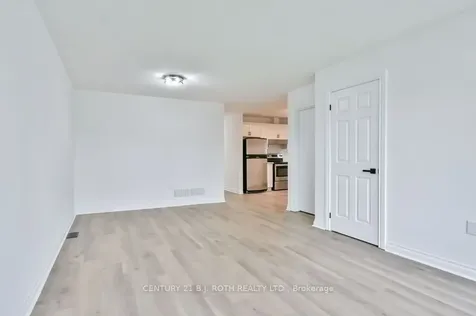 105 Monique Crescent Barrie ON L4M 6Y5