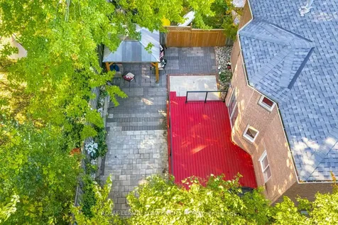 35 Jones Drive Barrie ON L4M 6H7