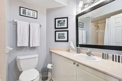 10 Mcintosh Gate Collingwood ON L9Y 5B6