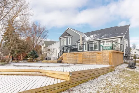 10 Mcintosh Gate Collingwood ON L9Y 5B6