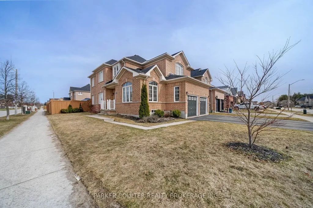 181 Sovereign's Gate Barrie ON L4M 0A7