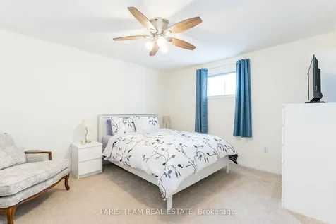 25 Catherine Drive Barrie ON L4N 0Y5