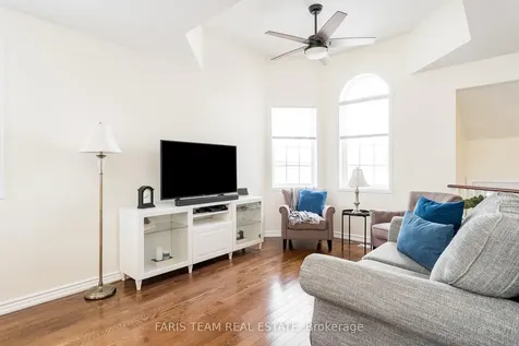 25 Catherine Drive Barrie ON L4N 0Y5