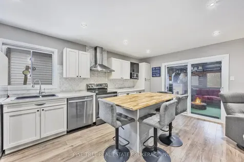 50 Melinda Crescent Barrie ON L4N 5G6