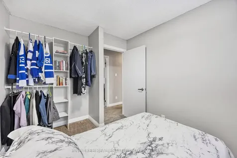 50 Melinda Crescent Barrie ON L4N 5G6