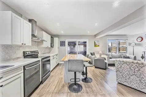 50 Melinda Crescent Barrie ON L4N 5G6