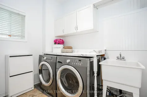 64 Westminster Circle Barrie ON L4M 0A5