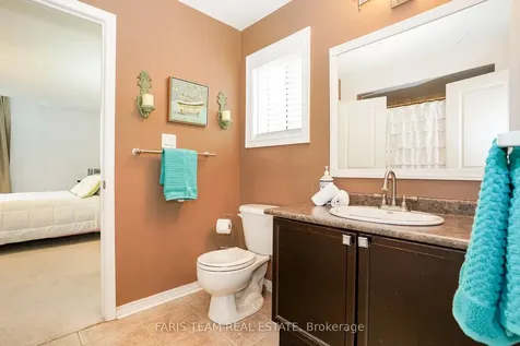 64 Westminster Circle Barrie ON L4M 0A5