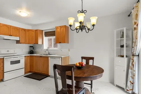 6 Golden Eagle Way Barrie ON L4M 6P4