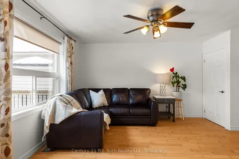 6 Golden Eagle Way Barrie ON L4M 6P4