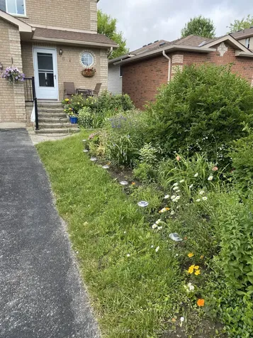 6 Golden Eagle Way Barrie ON L4M 6P4