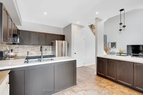 231 Mapleton Avenue Barrie ON L4N 8T3